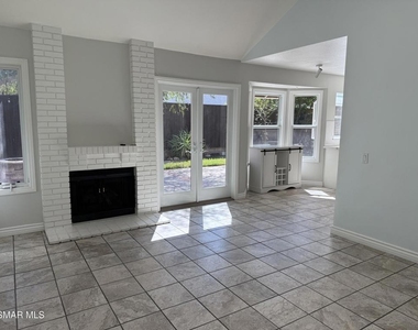 3622 Cambria Street - Photo Thumbnail 5