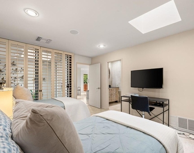 24 Columbia Drive - Photo Thumbnail 32
