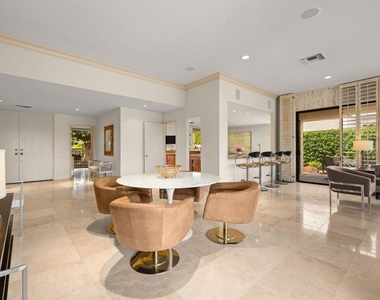 24 Columbia Drive - Photo Thumbnail 8