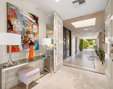 24 Columbia Drive - Photo Thumbnail 4