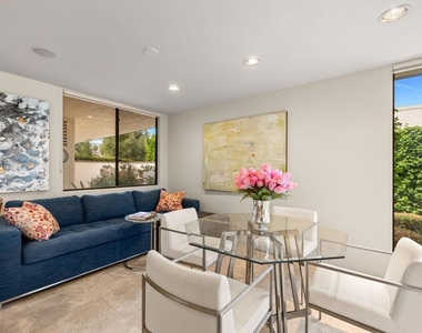 24 Columbia Drive - Photo Thumbnail 12
