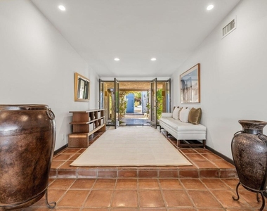 46310 Shadow Mountain Drive - Photo Thumbnail 2