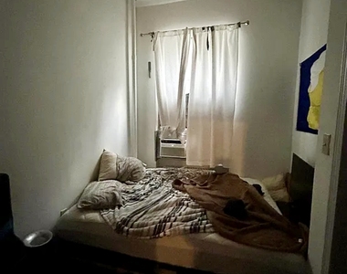 247 East 62nd Street - Photo Thumbnail 2
