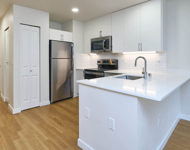 938 110th Ave Ne - Photo Thumbnail 51