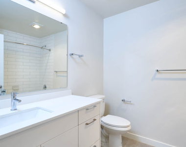 938 110th Ave Ne - Photo Thumbnail 48