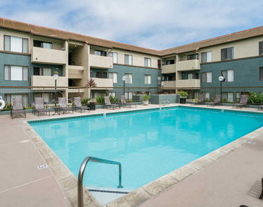 873 Stevens Avenue - Photo Thumbnail 17