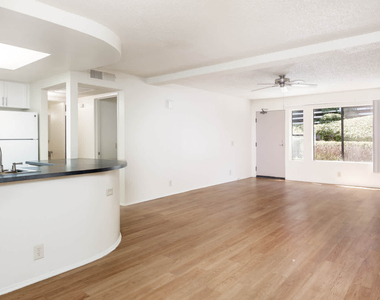 873 Stevens Avenue - Photo Thumbnail 5