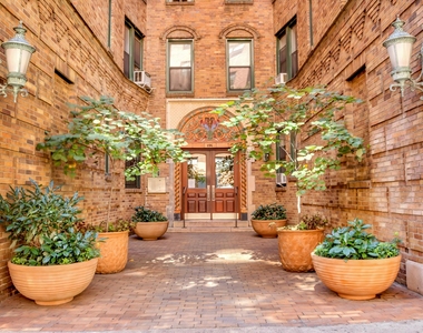 East 70th Street - Photo Thumbnail 8