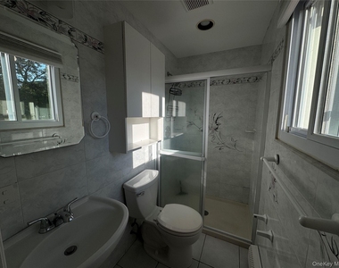 11 Oak Place - Photo Thumbnail 5