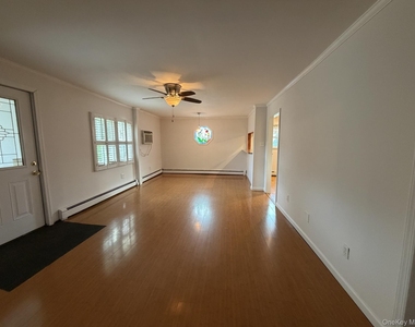 184 Horton Avenue - Photo Thumbnail 3