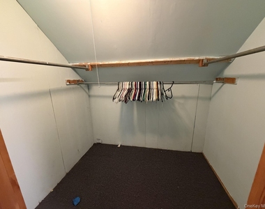 184 Horton Avenue - Photo Thumbnail 10