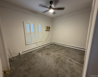184 Horton Avenue - Photo Thumbnail 6