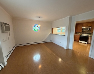 184 Horton Avenue - Photo Thumbnail 2