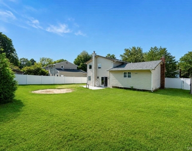 18 Catherwood Crescent - Photo Thumbnail 22
