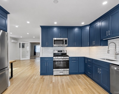 55 Alhambra Road - Photo Thumbnail 8