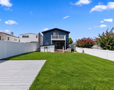 55 Alhambra Road - Photo Thumbnail 43