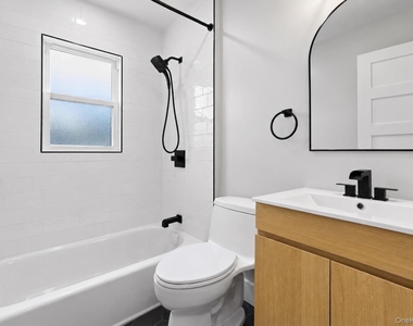 55 Alhambra Road - Photo Thumbnail 32