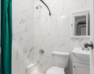 88-49 81st Avenue - Photo Thumbnail 9