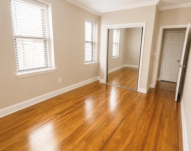 37-21 80th Street - Photo Thumbnail 5