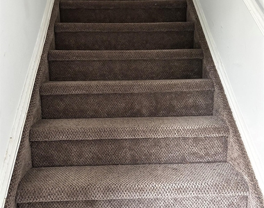 448 Dawson Lane - Photo Thumbnail 3