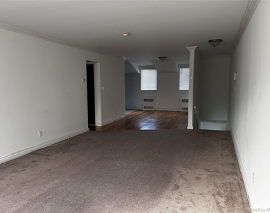 448 Dawson Lane - Photo Thumbnail 6