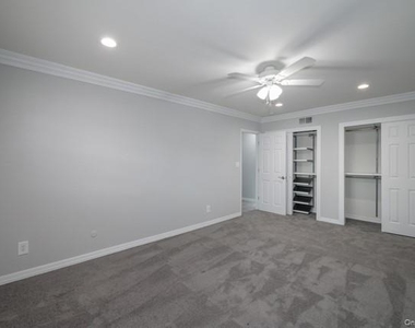 111 College Road - Photo Thumbnail 3