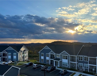 9 Monticello Drive - Photo Thumbnail 1