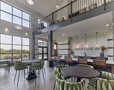9 Monticello Drive - Photo Thumbnail 7