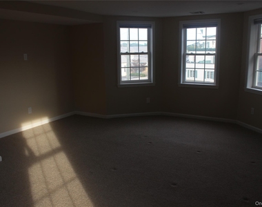 17 Bank Street - Photo Thumbnail 20