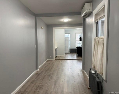 857 Woodward Avenue - Photo Thumbnail 4