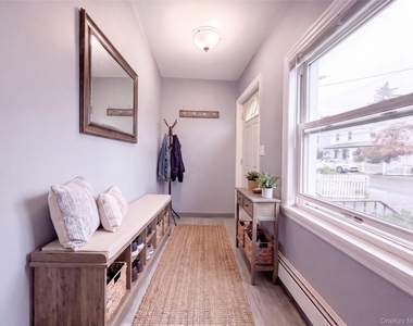 20 Devoe Street - Photo Thumbnail 10