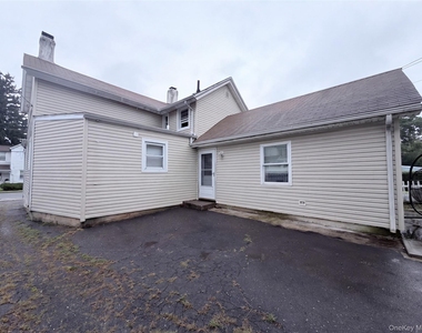 20 Devoe Street - Photo Thumbnail 1