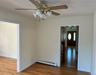 45 Holland Street - Photo Thumbnail 6
