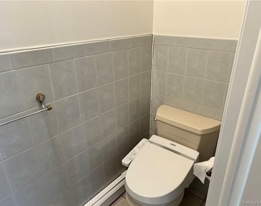 45 Holland Street - Photo Thumbnail 11