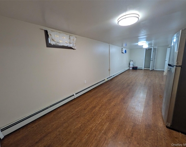 50-56 Utopia Parkway - Photo Thumbnail 20