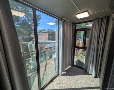 50-56 Utopia Parkway - Photo Thumbnail 18