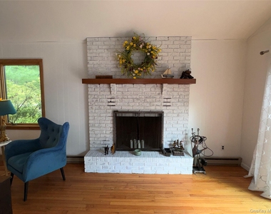 6 Walters Farm Road - Photo Thumbnail 14