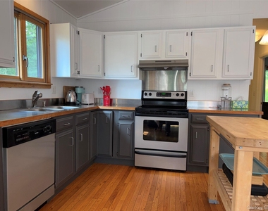6 Walters Farm Road - Photo Thumbnail 8