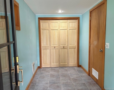 6 Walters Farm Road - Photo Thumbnail 23