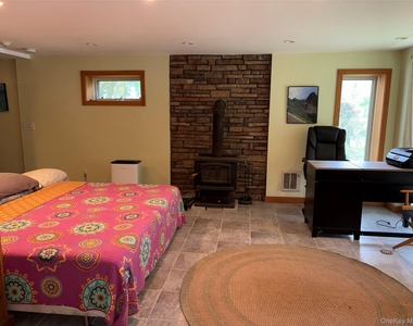 6 Walters Farm Road - Photo Thumbnail 19
