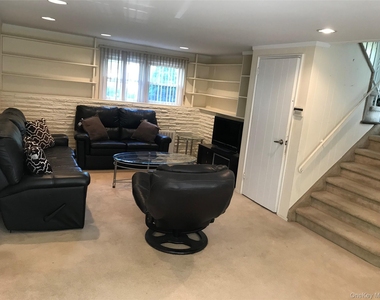 33 Burton Avenue - Photo Thumbnail 7