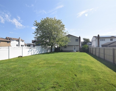 855 Surf Street - Photo Thumbnail 17