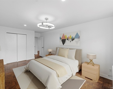 16 Lake Street - Photo Thumbnail 19