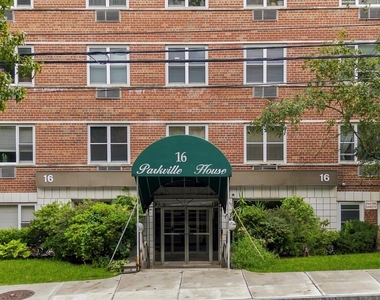 16 Lake Street - Photo Thumbnail 28