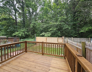 507 Rakov Road - Photo Thumbnail 29