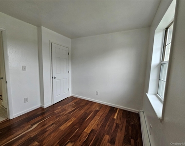 507 Rakov Road - Photo Thumbnail 22