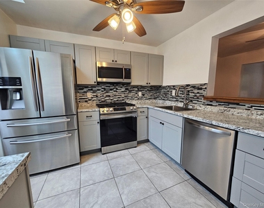 507 Rakov Road - Photo Thumbnail 3