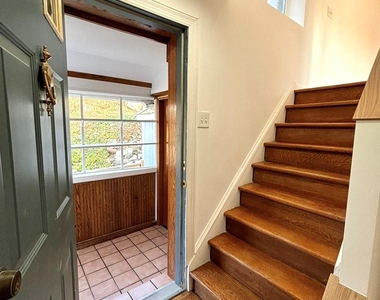 25 W Lakeshore Drive - Photo Thumbnail 7