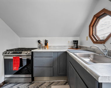 92 Walworth Street - Photo Thumbnail 2