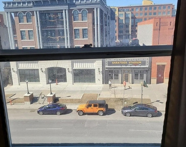 378 Broadway - Photo Thumbnail 3